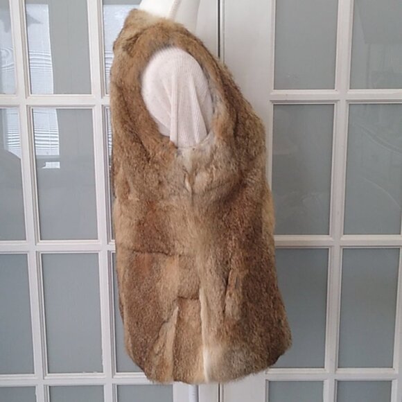LaRok Luxe 100% Rabbit Fur Vest - Picture 6 of 16